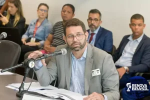 Castro exonera presidente do Detro, que havia sido indicado pela família Reis